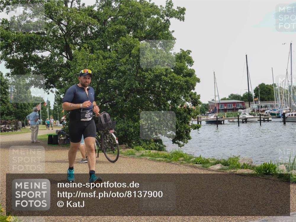 22.06.2025 - Viking Triathlon KatJ http://msf.ph/oto/8137900 22.06.2025 14:57:17 Laufen 402 meine-sportfotos.de