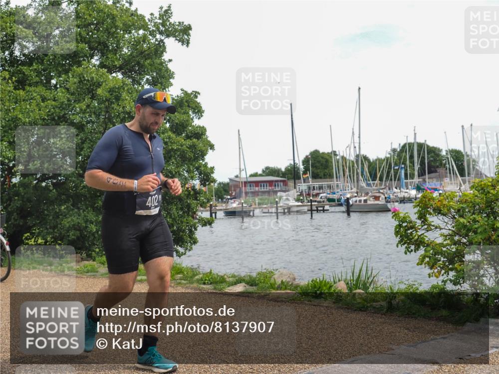22.06.2025 - Viking Triathlon KatJ http://msf.ph/oto/8137907 22.06.2025 14:57:18 Laufen 402 meine-sportfotos.de