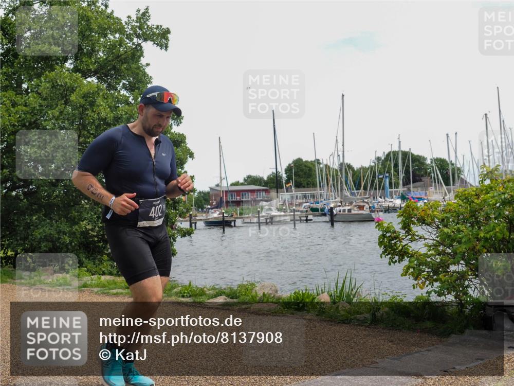 22.06.2025 - Viking Triathlon KatJ http://msf.ph/oto/8137908 22.06.2025 14:57:18 Laufen 402 meine-sportfotos.de