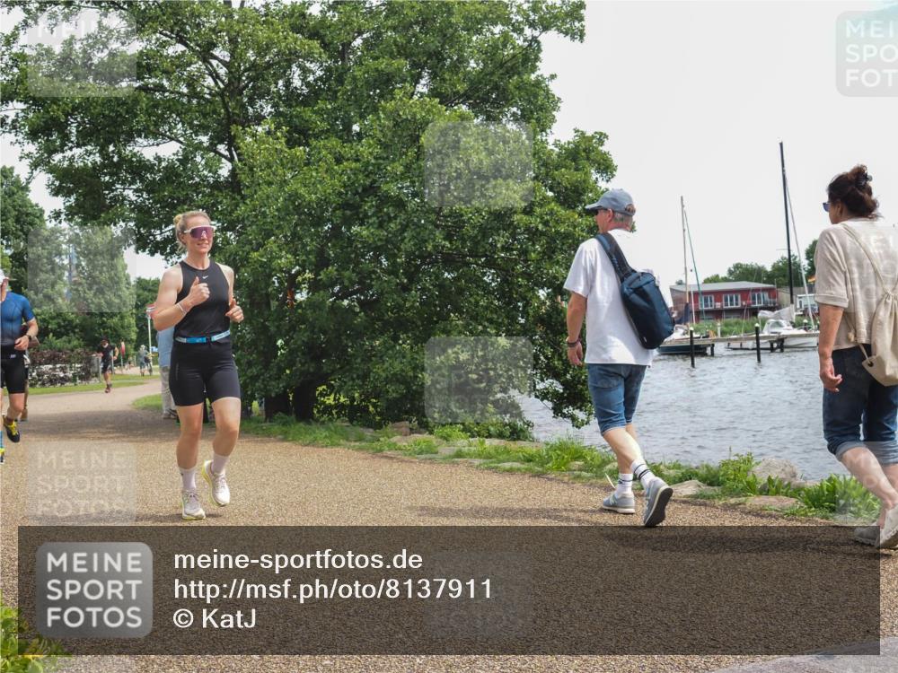 22.06.2025 - Viking Triathlon KatJ http://msf.ph/oto/8137911 22.06.2025 14:57:54 Laufen 344 meine-sportfotos.de