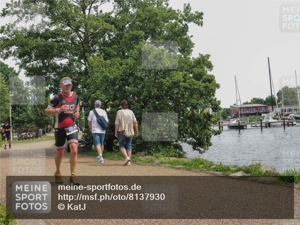 22.06.2025 - Viking Triathlon KatJ http://msf.ph/oto/8137930 22.06.2025 14:57:59 Laufen 208, 344 meine-sportfotos.de
