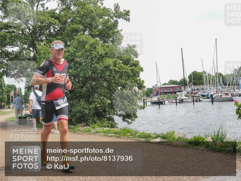 22.06.2025 - Viking Triathlon KatJ http://msf.ph/oto/8137936 22.06.2025 14:58:00 Laufen 208 meine-sportfotos.de