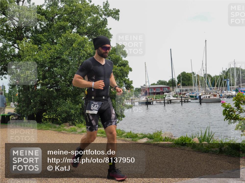 22.06.2025 - Viking Triathlon KatJ http://msf.ph/oto/8137950 22.06.2025 14:58:07 Laufen 542 meine-sportfotos.de
