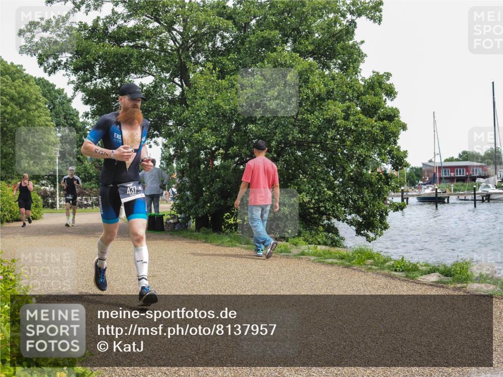 22.06.2025 - Viking Triathlon KatJ http://msf.ph/oto/8137957 22.06.2025 14:58:31 Laufen 437 meine-sportfotos.de