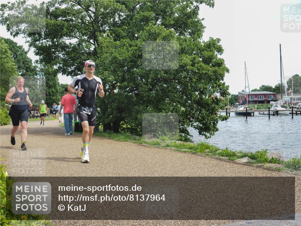 22.06.2025 - Viking Triathlon KatJ http://msf.ph/oto/8137964 22.06.2025 14:58:35 Laufen 172, 475 meine-sportfotos.de