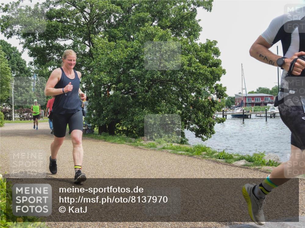 22.06.2025 - Viking Triathlon KatJ http://msf.ph/oto/8137970 22.06.2025 14:58:37 Laufen 172, 475 meine-sportfotos.de