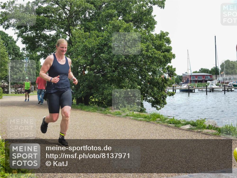 22.06.2025 - Viking Triathlon KatJ http://msf.ph/oto/8137971 22.06.2025 14:58:37 Laufen 172, 475 meine-sportfotos.de
