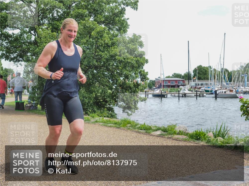 22.06.2025 - Viking Triathlon KatJ http://msf.ph/oto/8137975 22.06.2025 14:58:38 Laufen 172, 475 meine-sportfotos.de