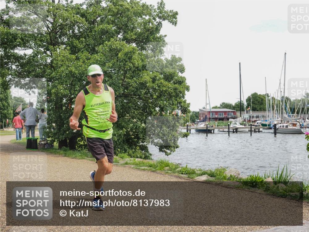 22.06.2025 - Viking Triathlon KatJ http://msf.ph/oto/8137983 22.06.2025 14:58:43 Laufen 618 meine-sportfotos.de