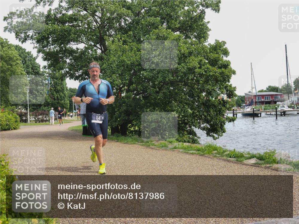 22.06.2025 - Viking Triathlon KatJ http://msf.ph/oto/8137986 22.06.2025 14:58:47 Laufen 114 meine-sportfotos.de