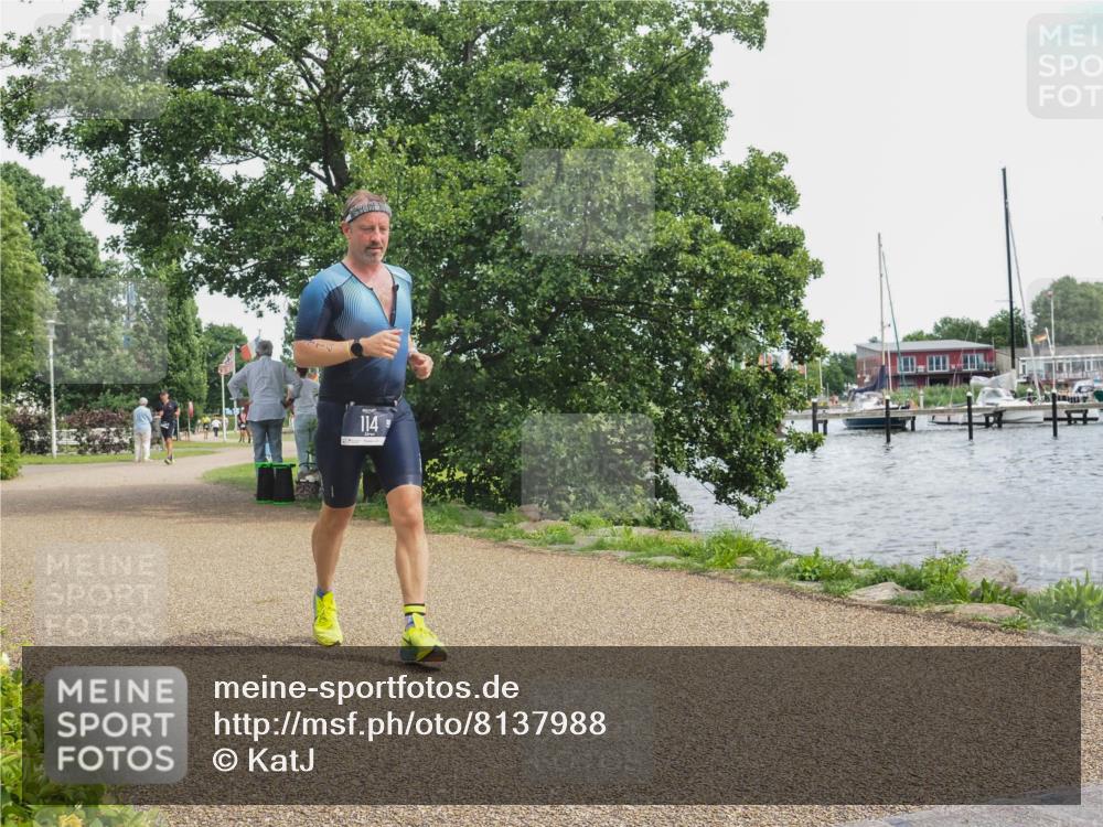 22.06.2025 - Viking Triathlon KatJ http://msf.ph/oto/8137988 22.06.2025 14:58:48 Laufen 114 meine-sportfotos.de