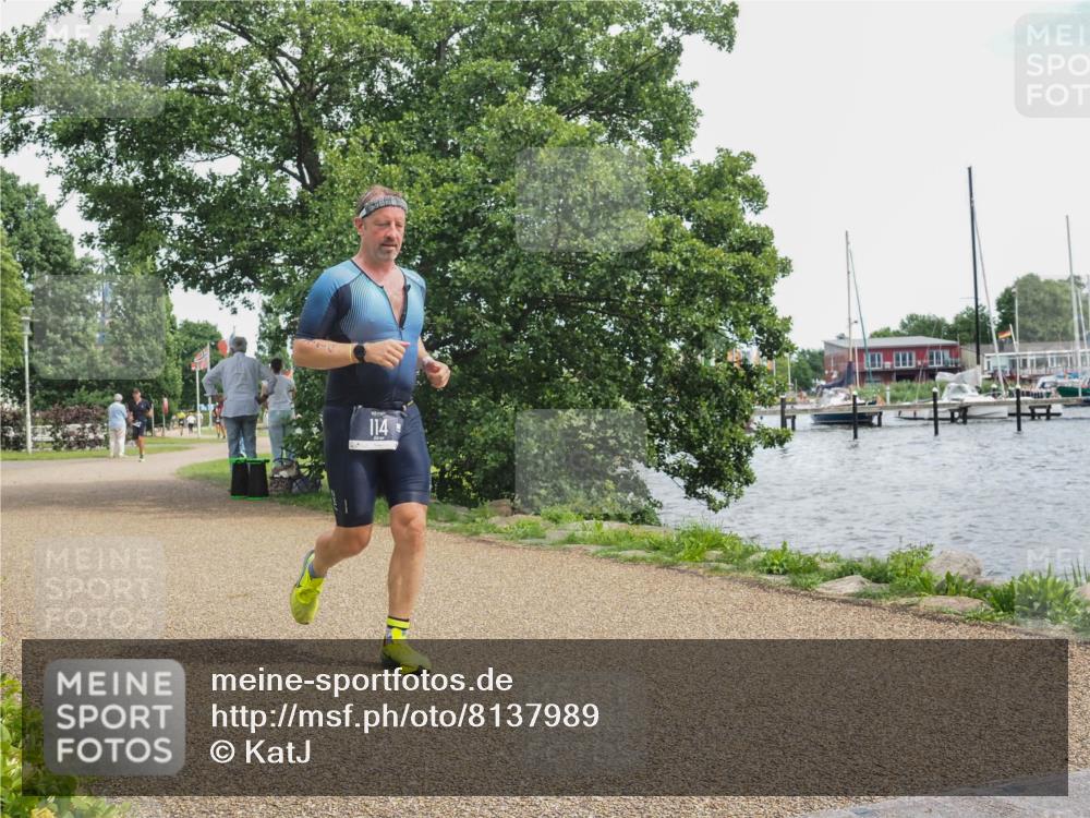 22.06.2025 - Viking Triathlon KatJ http://msf.ph/oto/8137989 22.06.2025 14:58:48 Laufen 114 meine-sportfotos.de