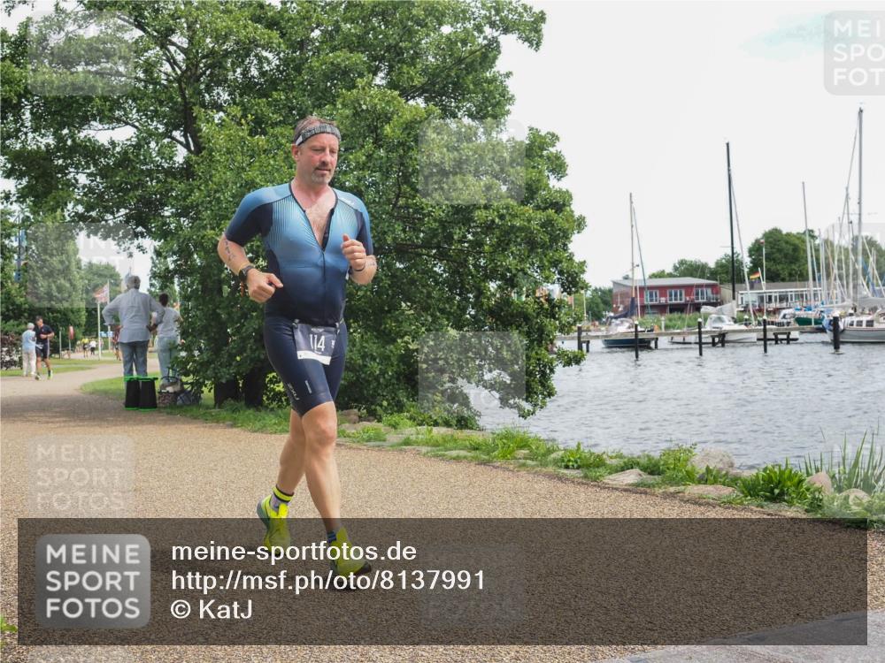 22.06.2025 - Viking Triathlon KatJ http://msf.ph/oto/8137991 22.06.2025 14:58:48 Laufen 114 meine-sportfotos.de