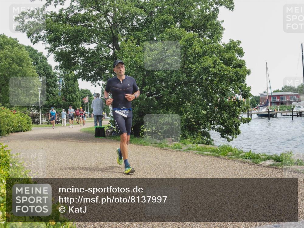 22.06.2025 - Viking Triathlon KatJ http://msf.ph/oto/8137997 22.06.2025 14:58:58 Laufen 204 meine-sportfotos.de