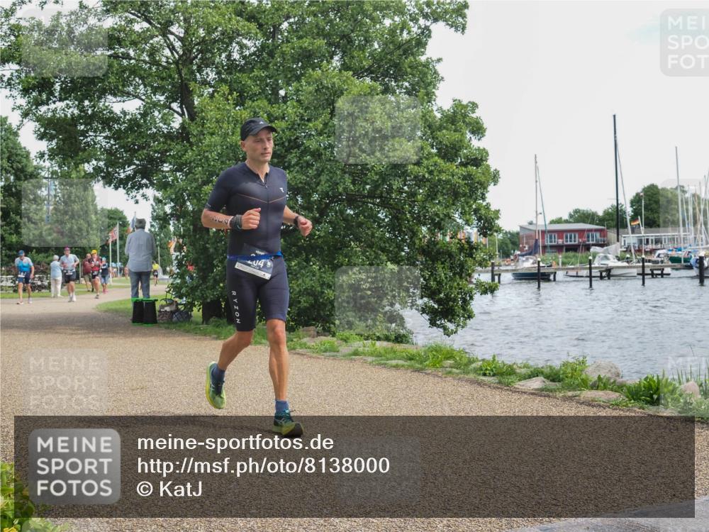 22.06.2025 - Viking Triathlon KatJ http://msf.ph/oto/8138000 22.06.2025 14:58:59 Laufen 204 meine-sportfotos.de