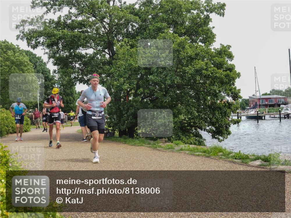 22.06.2025 - Viking Triathlon KatJ http://msf.ph/oto/8138006 22.06.2025 14:59:08 Laufen 292, 357 meine-sportfotos.de