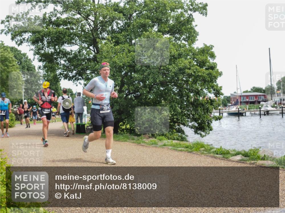 22.06.2025 - Viking Triathlon KatJ http://msf.ph/oto/8138009 22.06.2025 14:59:08 Laufen 292, 357 meine-sportfotos.de