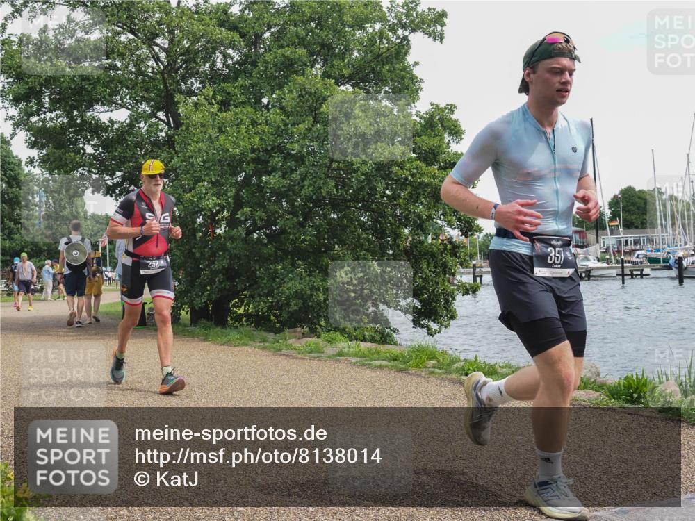 22.06.2025 - Viking Triathlon KatJ http://msf.ph/oto/8138014 22.06.2025 14:59:09 Laufen 292, 357 meine-sportfotos.de