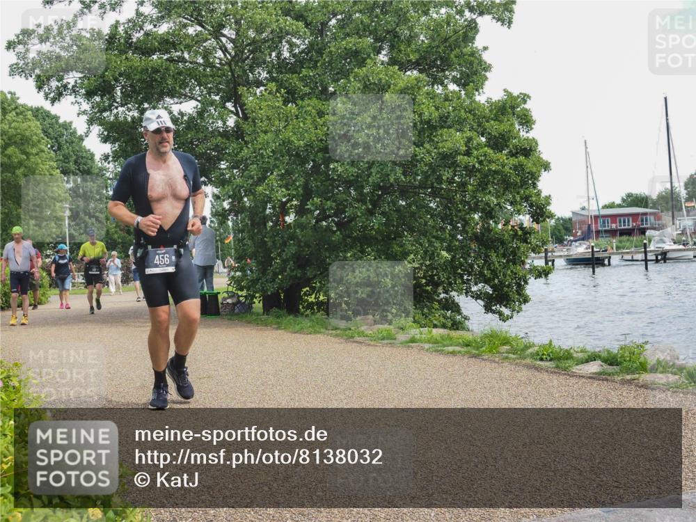 22.06.2025 - Viking Triathlon KatJ http://msf.ph/oto/8138032 22.06.2025 14:59:16 Laufen 26, 456 meine-sportfotos.de