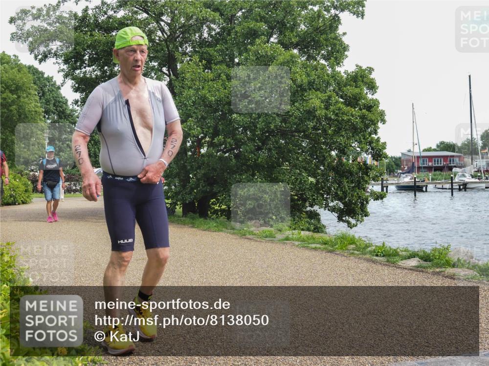 22.06.2025 - Viking Triathlon KatJ http://msf.ph/oto/8138050 22.06.2025 14:59:23 Laufen 148, 270 meine-sportfotos.de