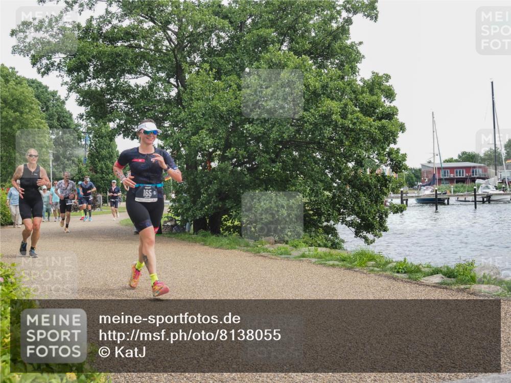 22.06.2025 - Viking Triathlon KatJ http://msf.ph/oto/8138055 22.06.2025 14:59:40 Laufen 165, 267 meine-sportfotos.de