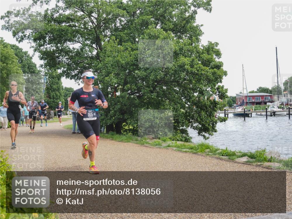 22.06.2025 - Viking Triathlon KatJ http://msf.ph/oto/8138056 22.06.2025 14:59:40 Laufen 165, 267 meine-sportfotos.de