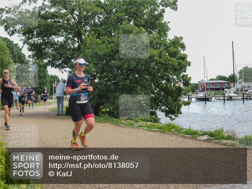 22.06.2025 - Viking Triathlon KatJ http://msf.ph/oto/8138057 22.06.2025 14:59:40 Laufen 165, 267 meine-sportfotos.de