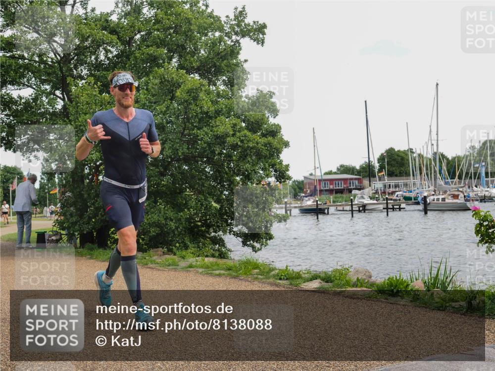 22.06.2025 - Viking Triathlon KatJ http://msf.ph/oto/8138088 22.06.2025 14:59:49 Laufen 78, 194 meine-sportfotos.de