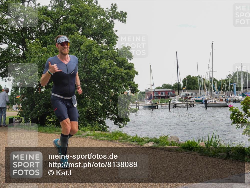 22.06.2025 - Viking Triathlon KatJ http://msf.ph/oto/8138089 22.06.2025 14:59:49 Laufen 78, 194 meine-sportfotos.de