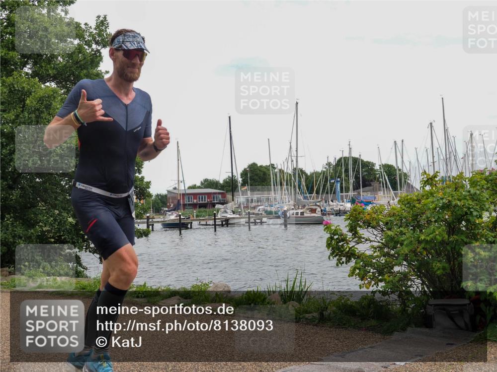 22.06.2025 - Viking Triathlon KatJ http://msf.ph/oto/8138093 22.06.2025 14:59:49 Laufen 78, 194 meine-sportfotos.de