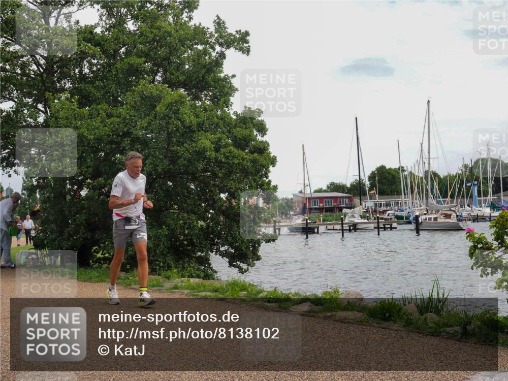 22.06.2025 - Viking Triathlon KatJ http://msf.ph/oto/8138102 22.06.2025 15:00:08 Laufen 359 meine-sportfotos.de