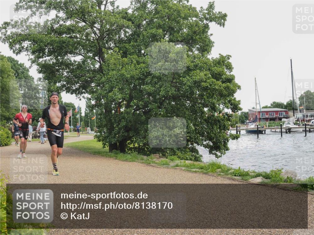 22.06.2025 - Viking Triathlon KatJ http://msf.ph/oto/8138170 22.06.2025 15:00:58 Laufen 93 meine-sportfotos.de