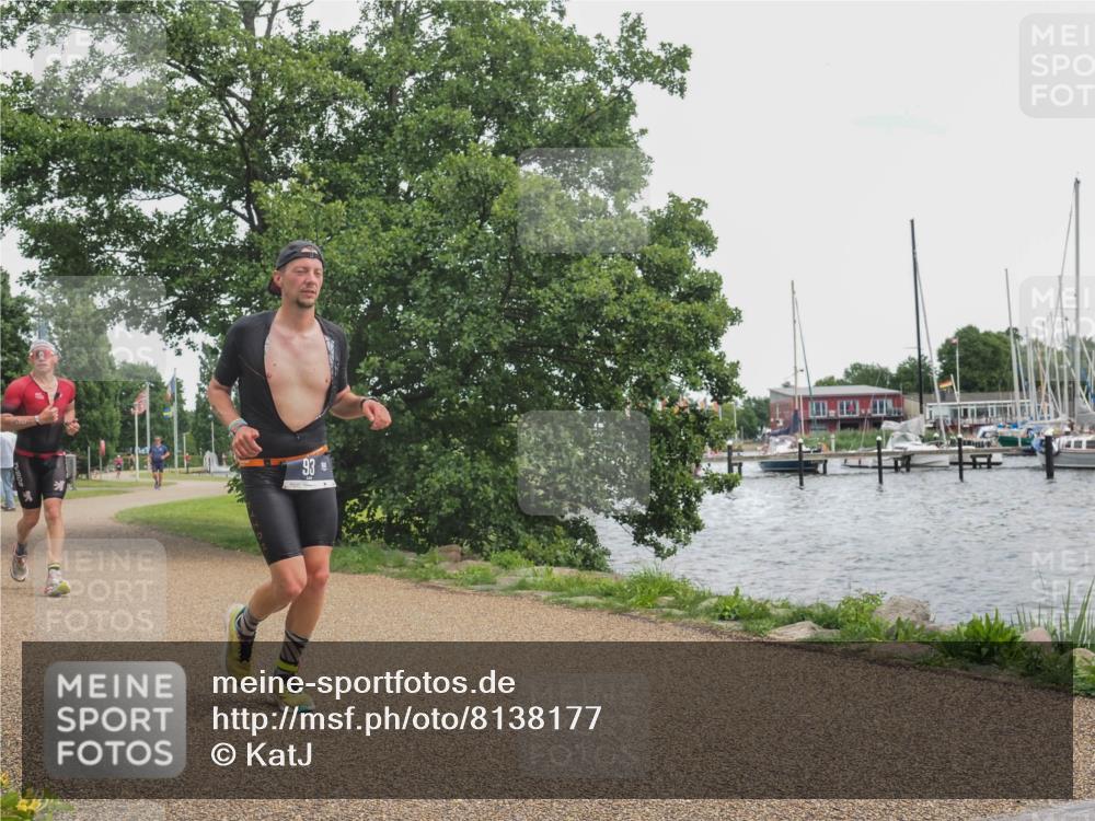 22.06.2025 - Viking Triathlon KatJ http://msf.ph/oto/8138177 22.06.2025 15:01:00 Laufen 93, 511 meine-sportfotos.de