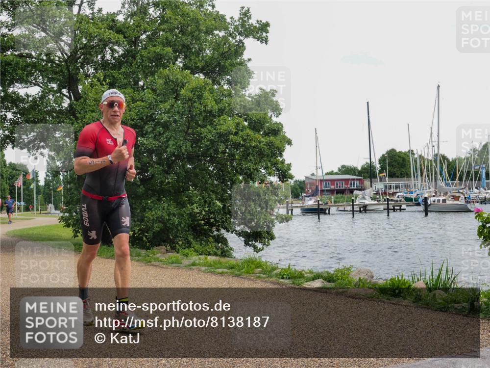 22.06.2025 - Viking Triathlon KatJ http://msf.ph/oto/8138187 22.06.2025 15:01:02 Laufen 93, 511 meine-sportfotos.de