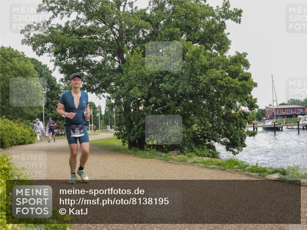 22.06.2025 - Viking Triathlon KatJ http://msf.ph/oto/8138195 22.06.2025 15:01:07 Laufen 213 meine-sportfotos.de
