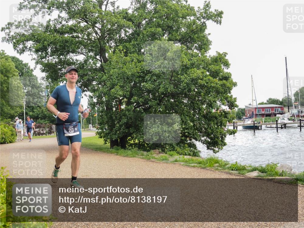 22.06.2025 - Viking Triathlon KatJ http://msf.ph/oto/8138197 22.06.2025 15:01:07 Laufen 213 meine-sportfotos.de