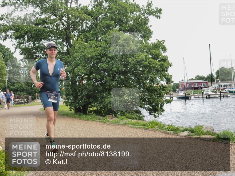 22.06.2025 - Viking Triathlon KatJ http://msf.ph/oto/8138199 22.06.2025 15:01:07 Laufen 213 meine-sportfotos.de