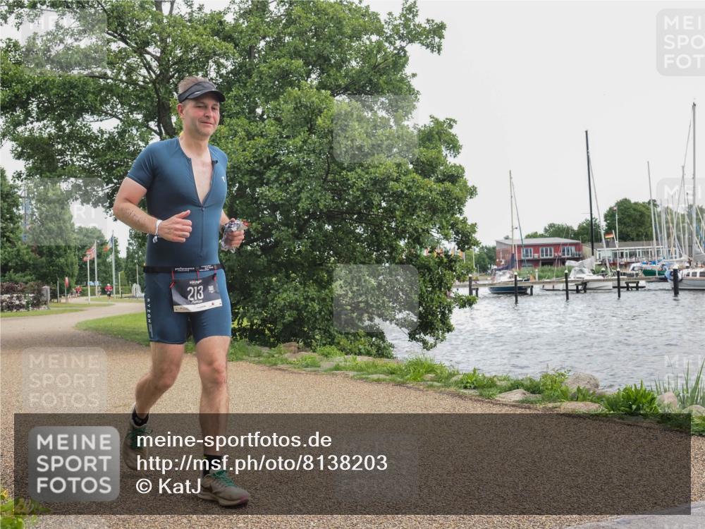 22.06.2025 - Viking Triathlon KatJ http://msf.ph/oto/8138203 22.06.2025 15:01:08 Laufen 213 meine-sportfotos.de