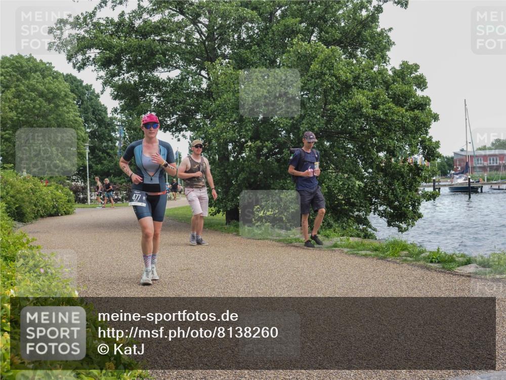 22.06.2025 - Viking Triathlon KatJ http://msf.ph/oto/8138260 22.06.2025 15:02:10 Laufen 477 meine-sportfotos.de