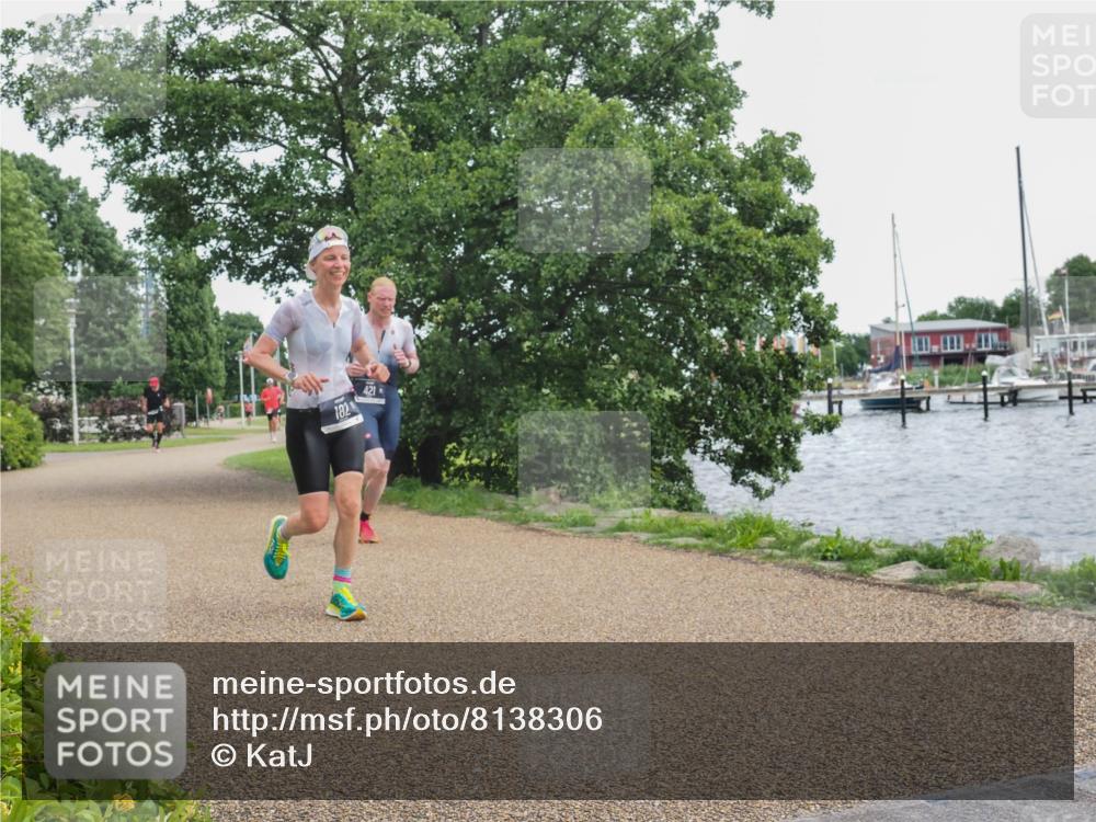 22.06.2025 - Viking Triathlon KatJ http://msf.ph/oto/8138306 22.06.2025 15:02:59 Laufen 182, 421 meine-sportfotos.de