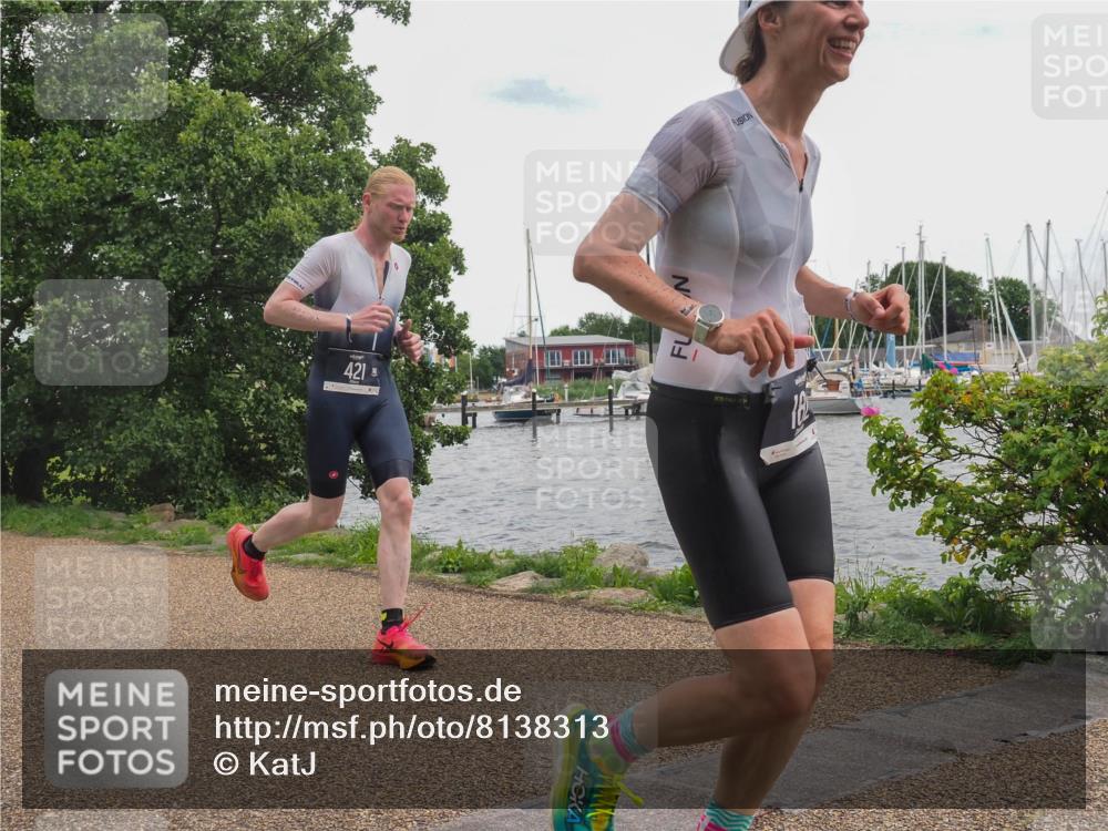 22.06.2025 - Viking Triathlon KatJ http://msf.ph/oto/8138313 22.06.2025 15:03:00 Laufen 182, 421 meine-sportfotos.de