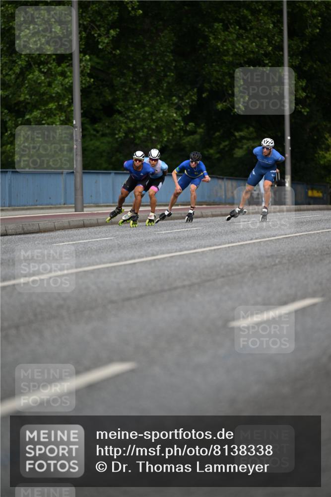 29.06.2025 - hella hamburg halbmarathon Dr. Thomas Lammeyer http://msf.ph/oto/8138338 29.06.2025 08:49:29 Kennedybrücke  meine-sportfotos.de