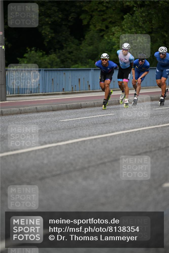 29.06.2025 - hella hamburg halbmarathon Dr. Thomas Lammeyer http://msf.ph/oto/8138354 29.06.2025 08:49:30 Kennedybrücke  meine-sportfotos.de