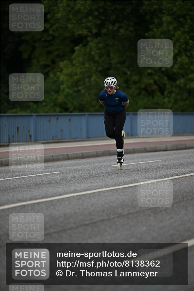 29.06.2025 - hella hamburg halbmarathon Dr. Thomas Lammeyer http://msf.ph/oto/8138362 29.06.2025 09:01:34 Kennedybrücke  meine-sportfotos.de