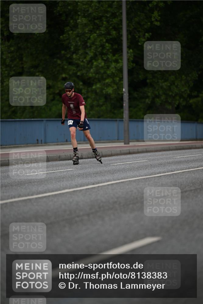 29.06.2025 - hella hamburg halbmarathon Dr. Thomas Lammeyer http://msf.ph/oto/8138383 29.06.2025 09:01:43 Kennedybrücke  meine-sportfotos.de