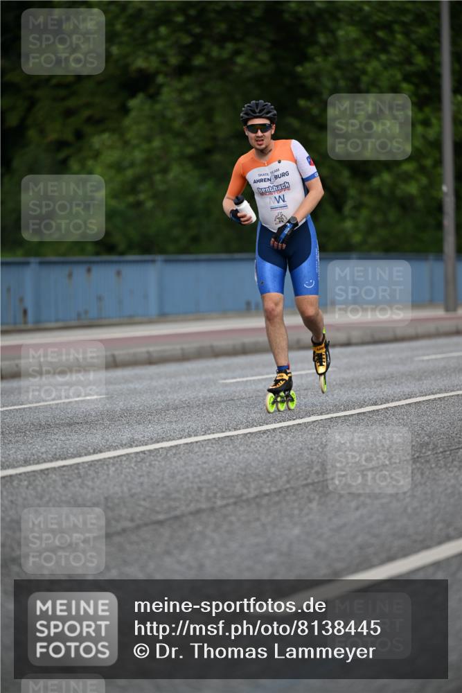 29.06.2025 - hella hamburg halbmarathon Dr. Thomas Lammeyer http://msf.ph/oto/8138445 29.06.2025 08:50:59 Kennedybrücke  meine-sportfotos.de