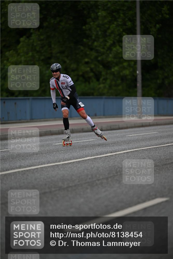 29.06.2025 - hella hamburg halbmarathon Dr. Thomas Lammeyer http://msf.ph/oto/8138454 29.06.2025 09:01:53 Kennedybrücke  meine-sportfotos.de