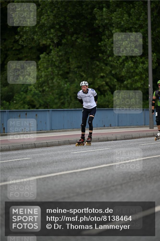 29.06.2025 - hella hamburg halbmarathon Dr. Thomas Lammeyer http://msf.ph/oto/8138464 29.06.2025 09:02:11 Kennedybrücke  meine-sportfotos.de