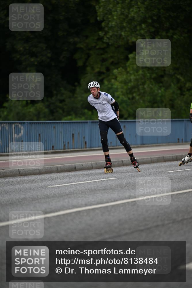 29.06.2025 - hella hamburg halbmarathon Dr. Thomas Lammeyer http://msf.ph/oto/8138484 29.06.2025 09:02:12 Kennedybrücke  meine-sportfotos.de