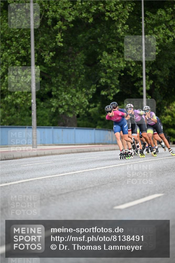 29.06.2025 - hella hamburg halbmarathon Dr. Thomas Lammeyer http://msf.ph/oto/8138491 29.06.2025 08:51:07 Kennedybrücke  meine-sportfotos.de